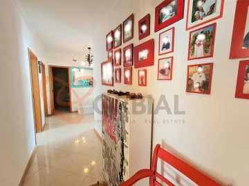 Apartamento T2 para Venda em Albufeira e Olhos de Água