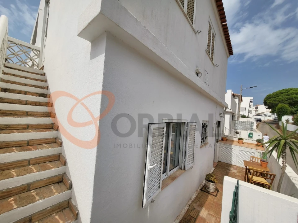 Moradia T3 para Venda em Albufeira e Olhos de Água Foto 30