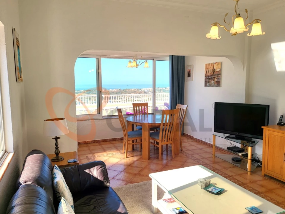 Moradia T3 para Venda em Albufeira e Olhos de Água Foto 12