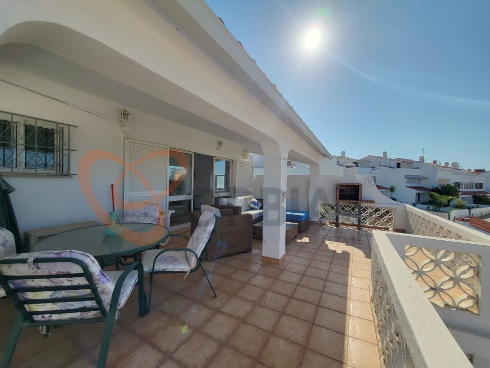 Moradia T3 para Venda em Albufeira e Olhos de Água Foto 15
