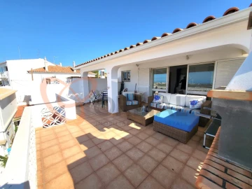 Moradia T3 para Venda em Albufeira e Olhos de Água