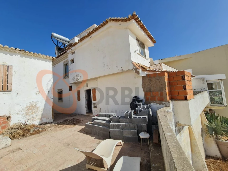 Moradia T6 para Venda em Albufeira e Olhos de Água Foto 3