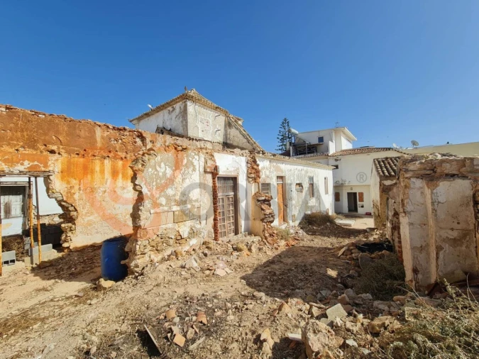 Moradia T6 para Venda em Albufeira e Olhos de Água Foto 15