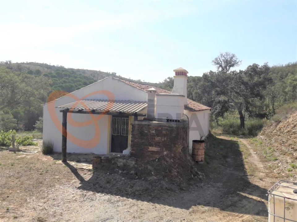 Moradia T2 para Venda em São Marcos da Serra Foto 2