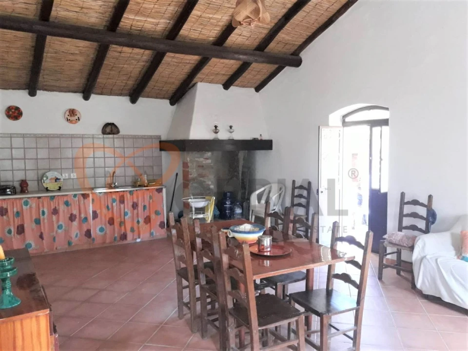 Moradia T2 para Venda em São Marcos da Serra Foto 24