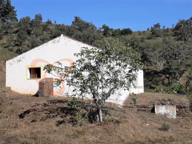 Moradia T2 para Venda em São Marcos da Serra Foto 8