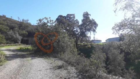 Moradia T3 para Venda em São Bartolomeu de Messines