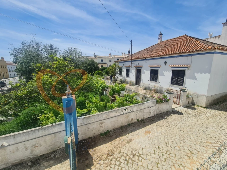 Terreno para Venda em Alcantarilha e Pêra Foto 1