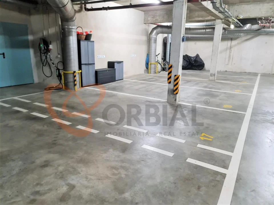 Apartamento T2 para Venda em Albufeira e Olhos de Água Foto 14