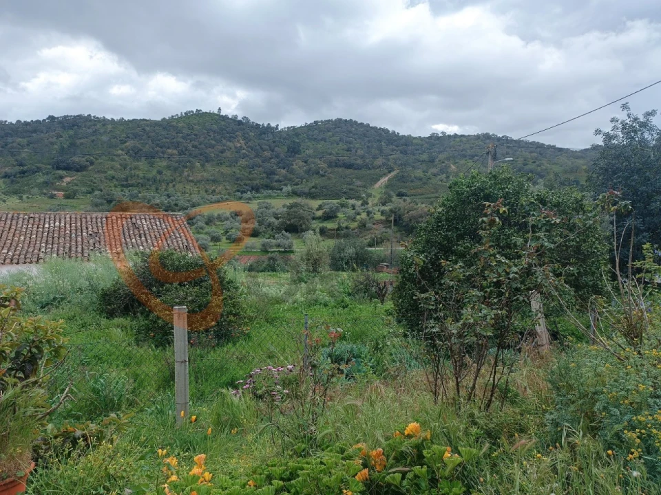 Moradia T3 para Venda em Alte Foto 19