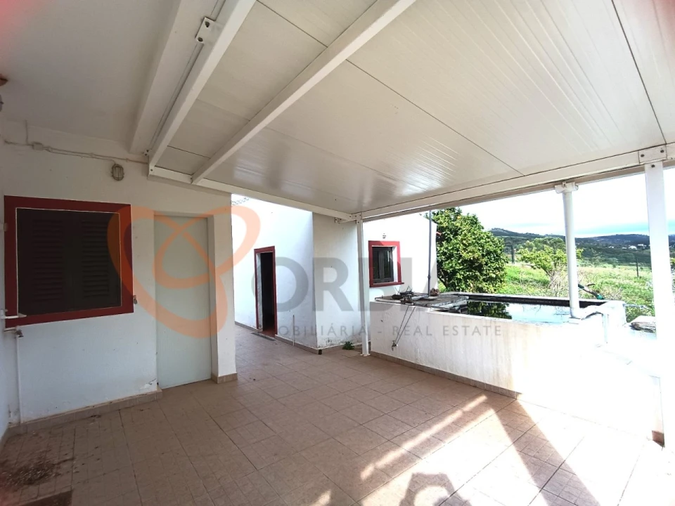 Moradia T3 para Venda em Alte Foto 23