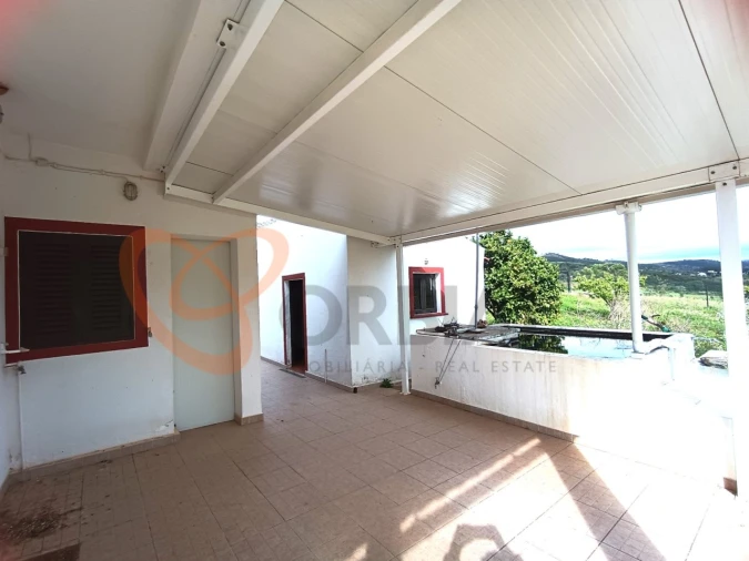 Moradia T3 para Venda em Alte Foto 23