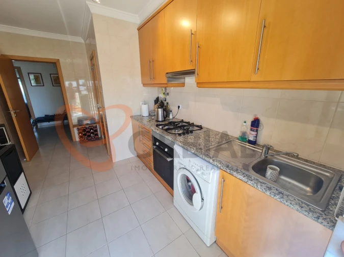 Apartamento T2 para Venda em Ferreiras Foto 5