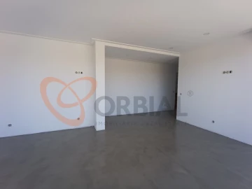 Moradia T7 para Venda em Quarteira