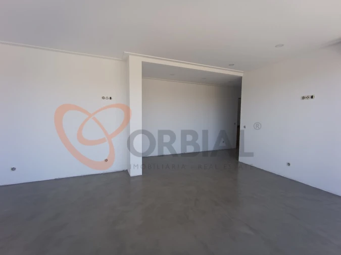 Moradia T7 para Venda em Quarteira Foto 19