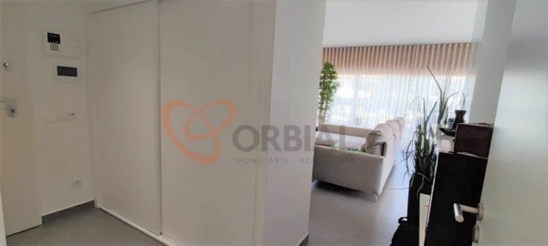 Apartamento T2 para Venda em Albufeira e Olhos de Água