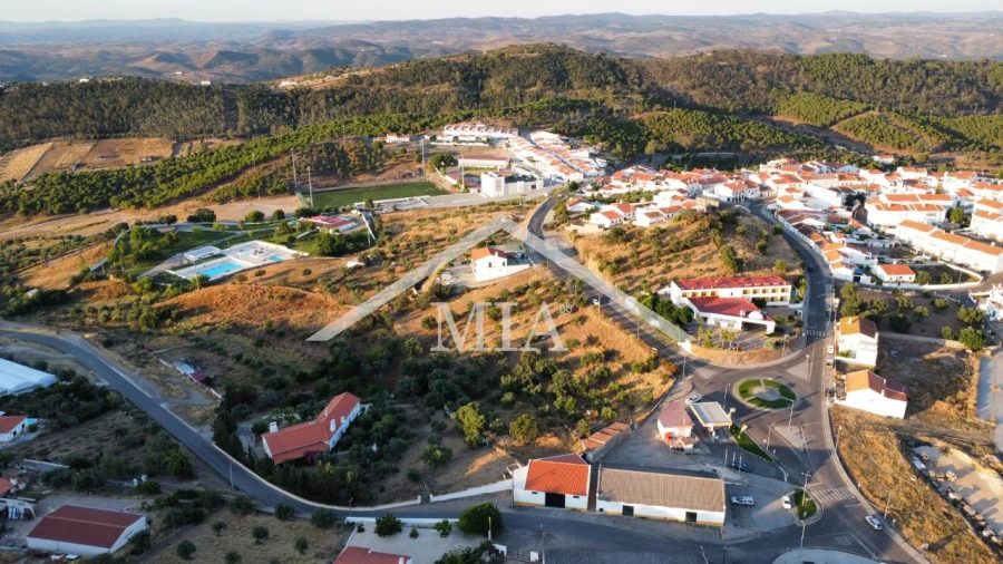 Prédio para Venda em Barrancos Foto 4
