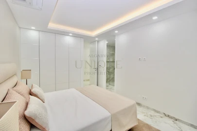 Apartamento T4 para Venda em Lagos (São Sebastião e Santa Maria)