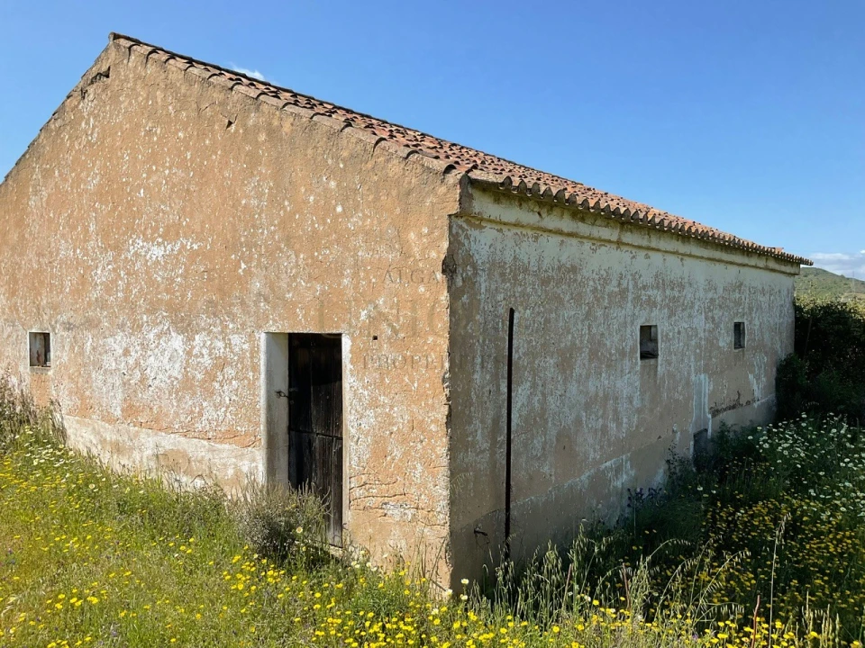Terreno para Venda em Bensafrim e Barão de São João Foto 3