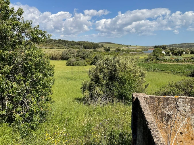 Terreno para Venda em Bensafrim e Barão de São João Foto 8