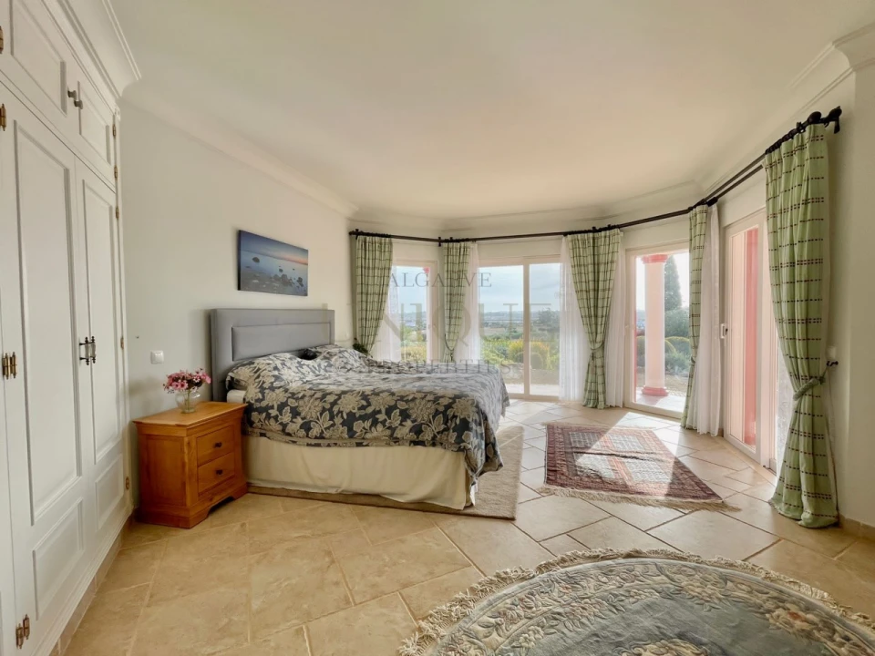 Moradia T4 para Venda em Odiaxere Foto 30