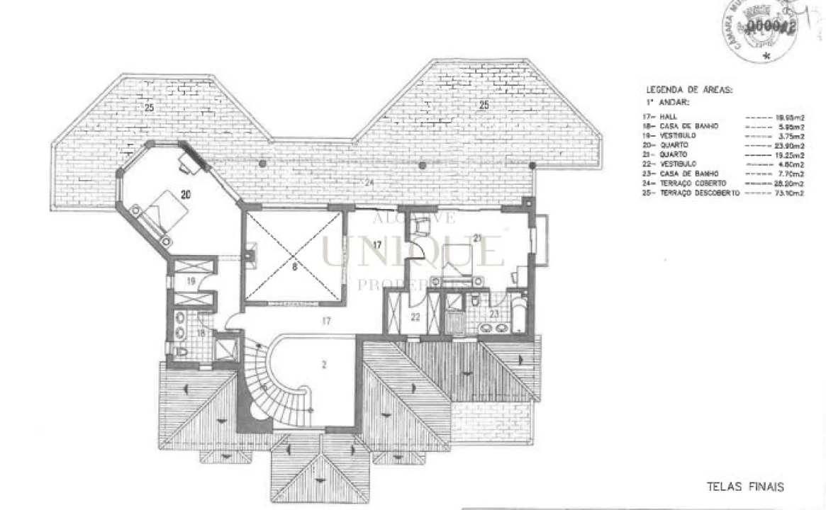 Moradia T4 para Venda em Odiaxere Foto 40
