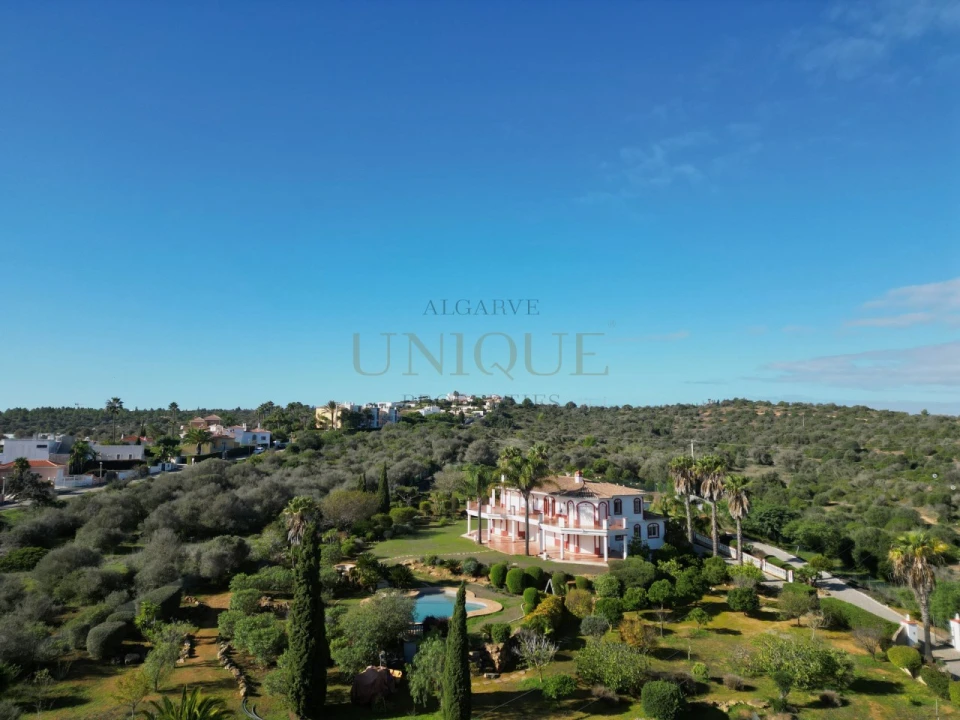 Moradia T4 para Venda em Odiaxere Foto 36