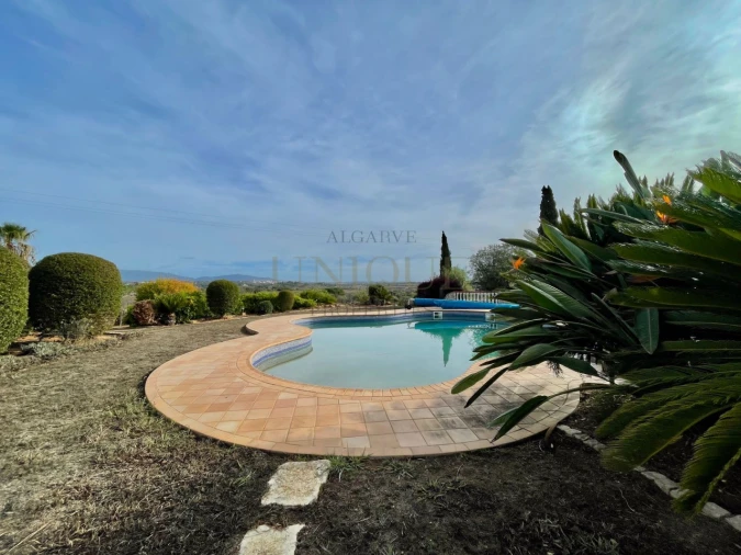 Moradia T4 para Venda em Odiaxere Foto 24