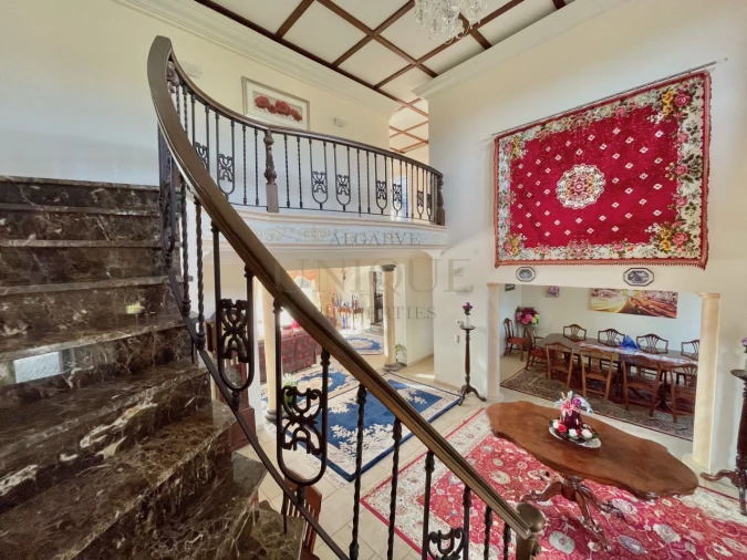 Moradia T4 para Venda em Odiaxere Foto 22