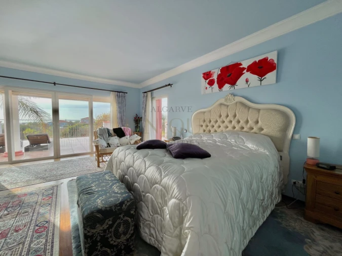 Moradia T4 para Venda em Odiaxere Foto 14