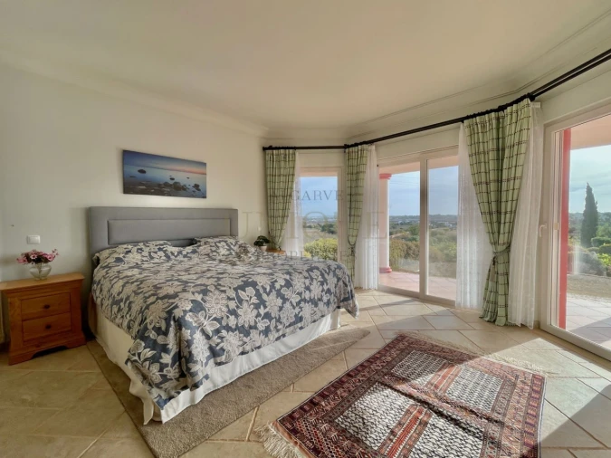 Moradia T4 para Venda em Odiaxere Foto 31