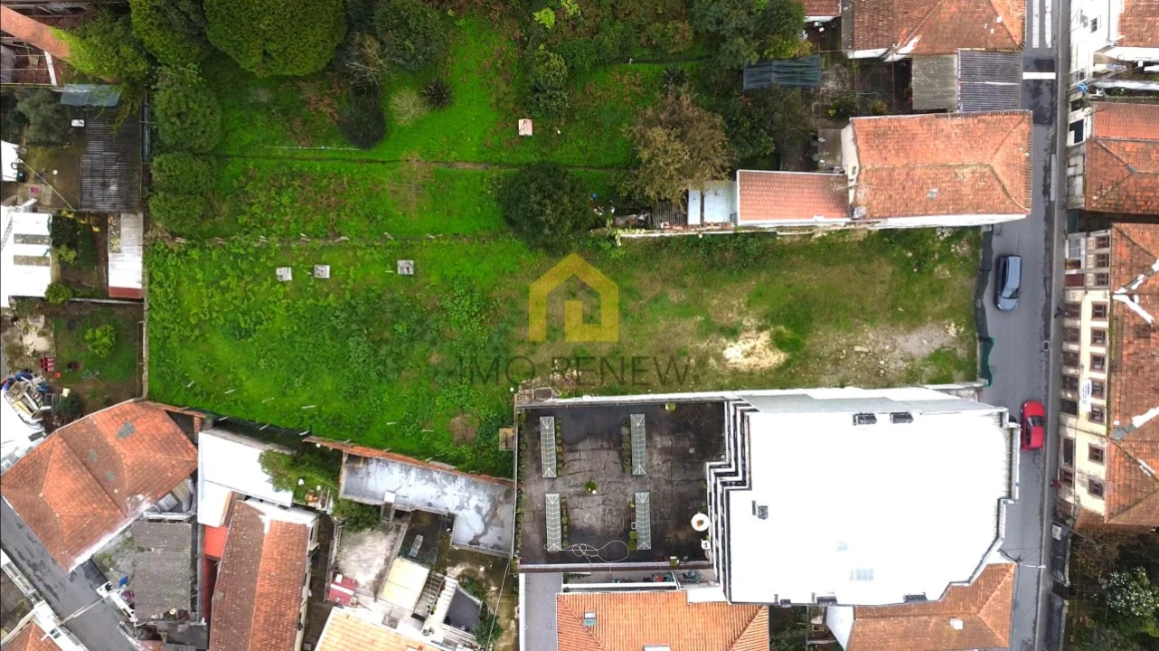Terreno para Venda em Oliveira do Douro Foto 3
