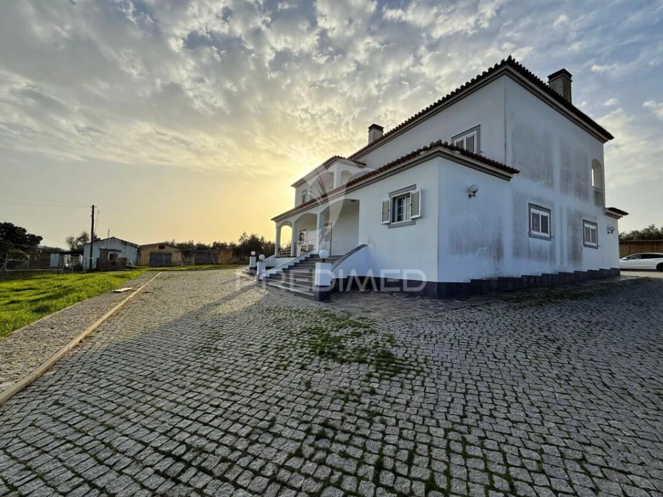 Quinta T5 para Venda em Assunção, Ajuda, Salvador e Santo Ildefonso Foto 2