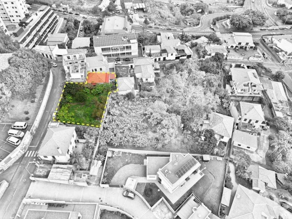 Moradia T2 para Venda em Santo Antonio Foto 3