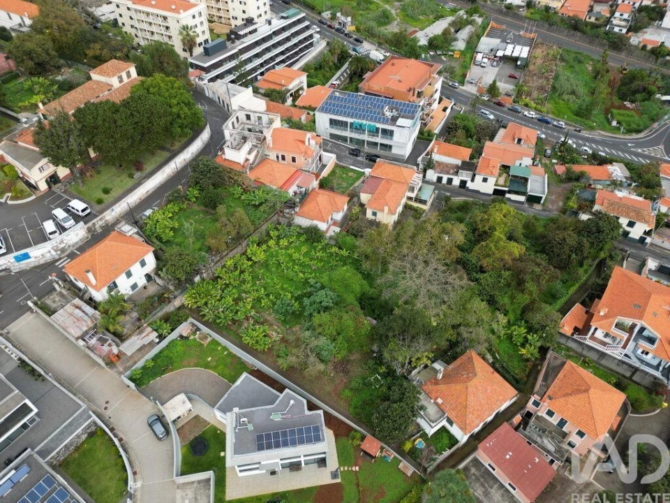 Moradia T2 para Venda em Santo Antonio Foto 4