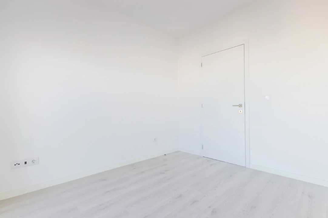 Apartamento T3 para Venda em Corroios Foto 12