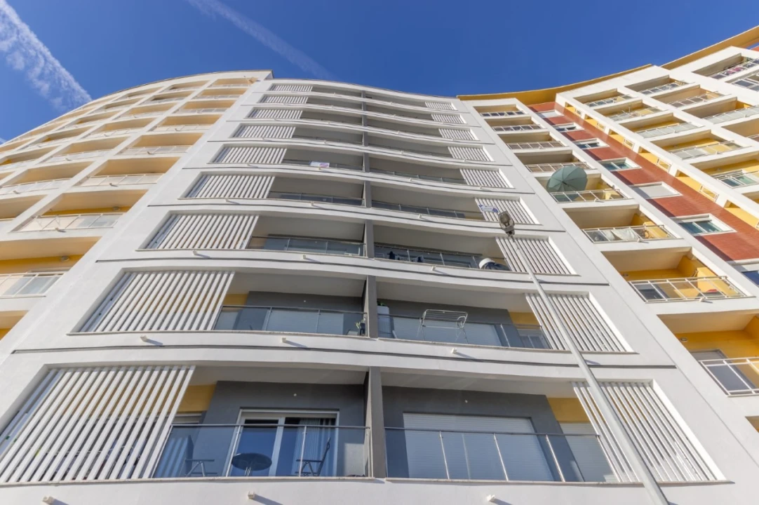 Apartamento T2 para Venda em Corroios Foto 3