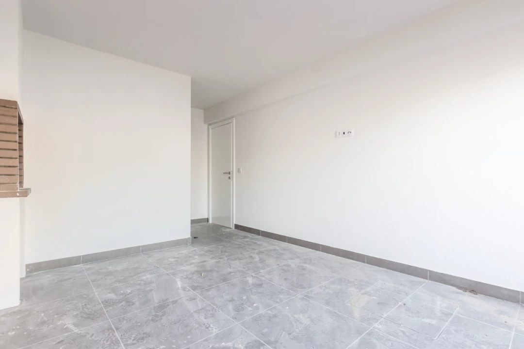 Moradia T4 para Venda em Corroios Foto 24