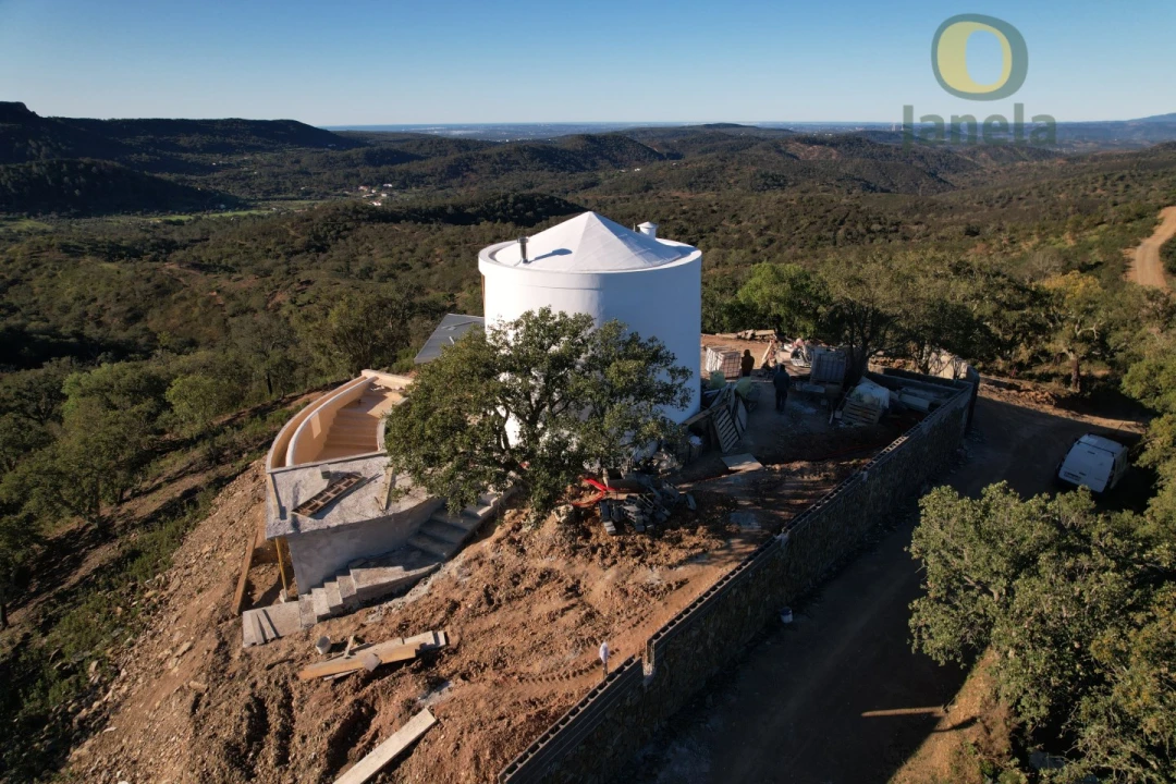 Moradia T2 para Venda em Salir Foto 5