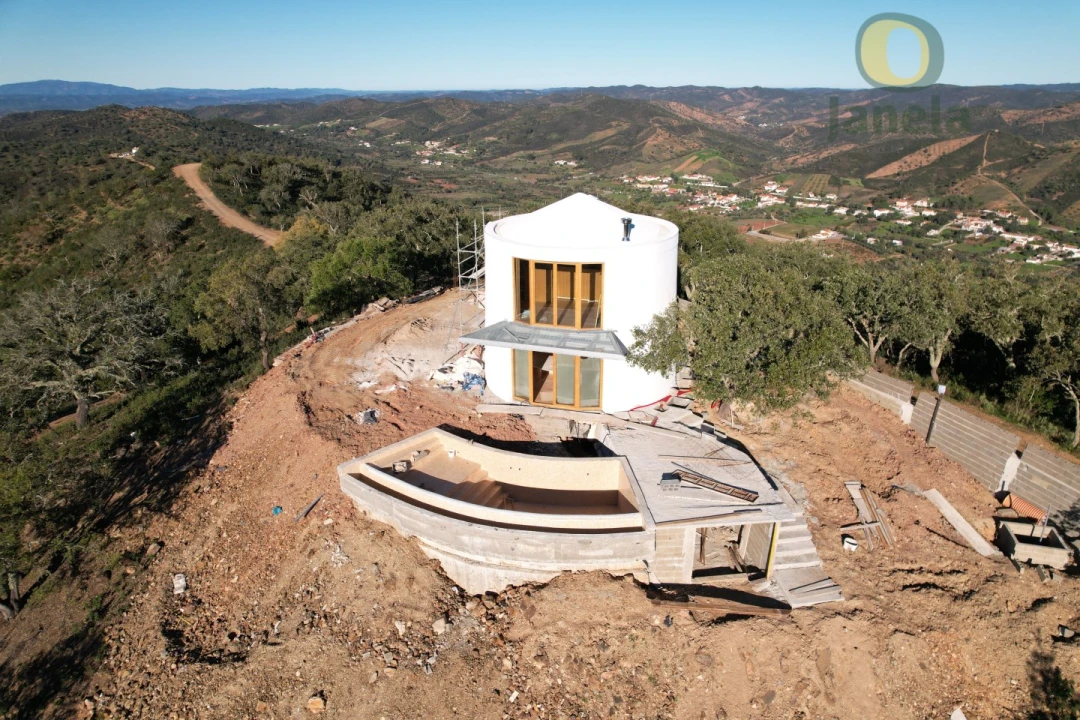 Moradia T2 para Venda em Salir Foto 9
