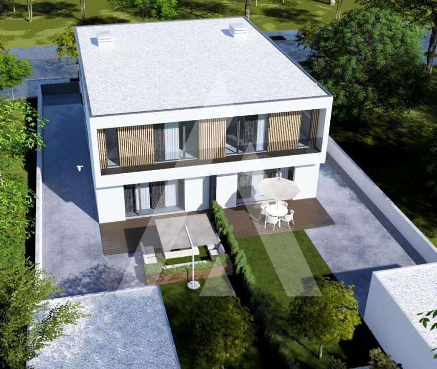 Moradia T4 para Venda em Aradas Foto 12