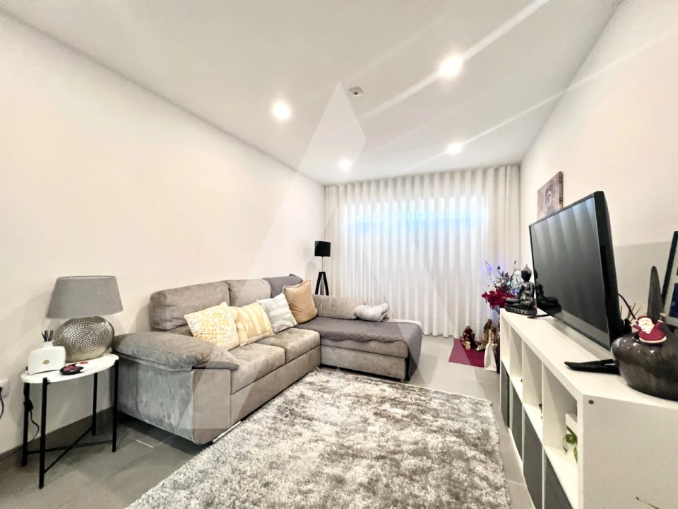 Moradia T3 para Venda em São João da Madeira Foto 4