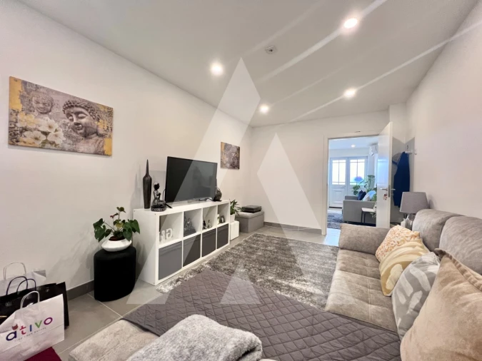 Moradia T3 para Venda em São João da Madeira Foto 3