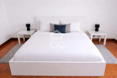 Moradia T4 para Venda em Achadinha