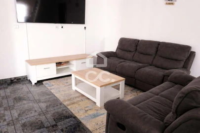 Moradia T4 para Venda em Achadinha