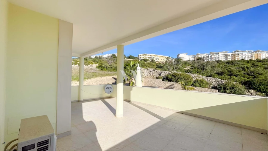 Moradia T4 para Venda em Albufeira e Olhos de Água Foto 26