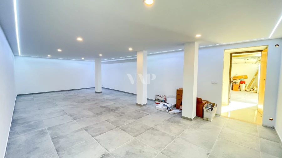 Moradia T4 para Venda em Albufeira e Olhos de Água Foto 27