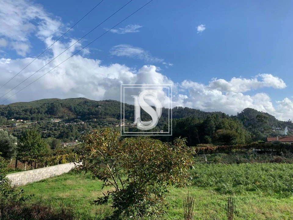 Terreno para Venda em Couto Foto 10