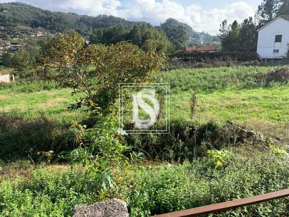 Terreno para Venda em Couto Foto 6