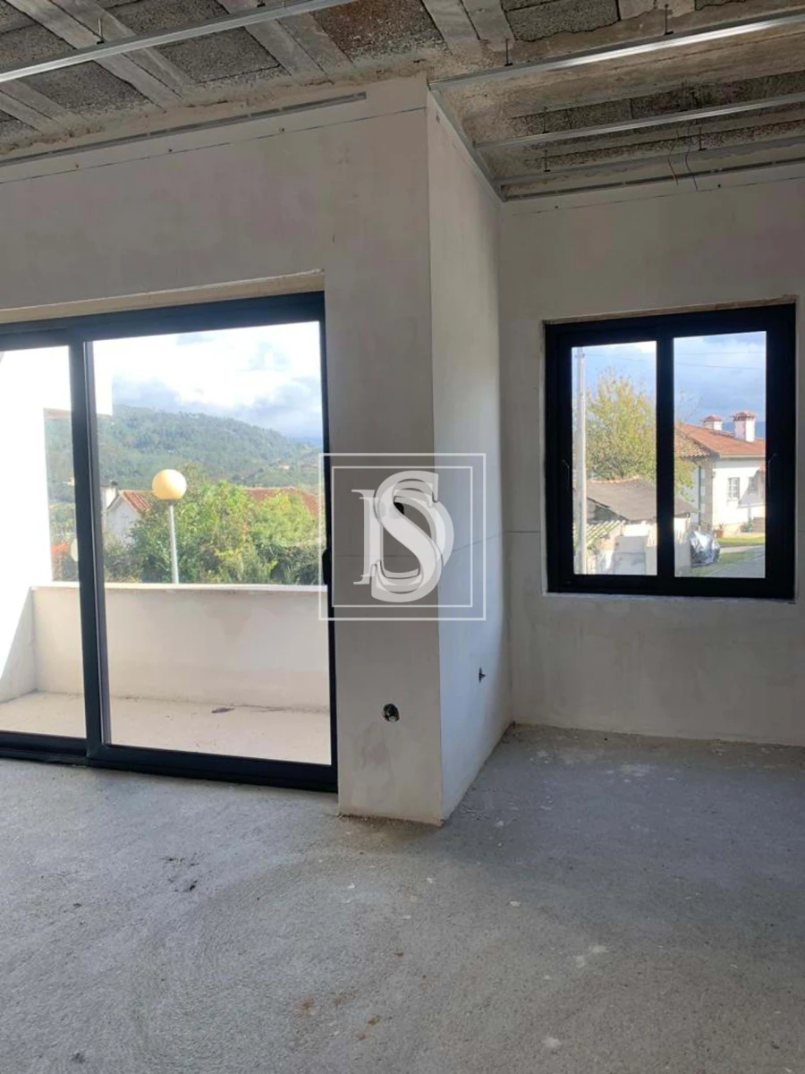 Moradia T3 para Venda em Arcos de Valdevez (São Paio) e Giela Foto 23